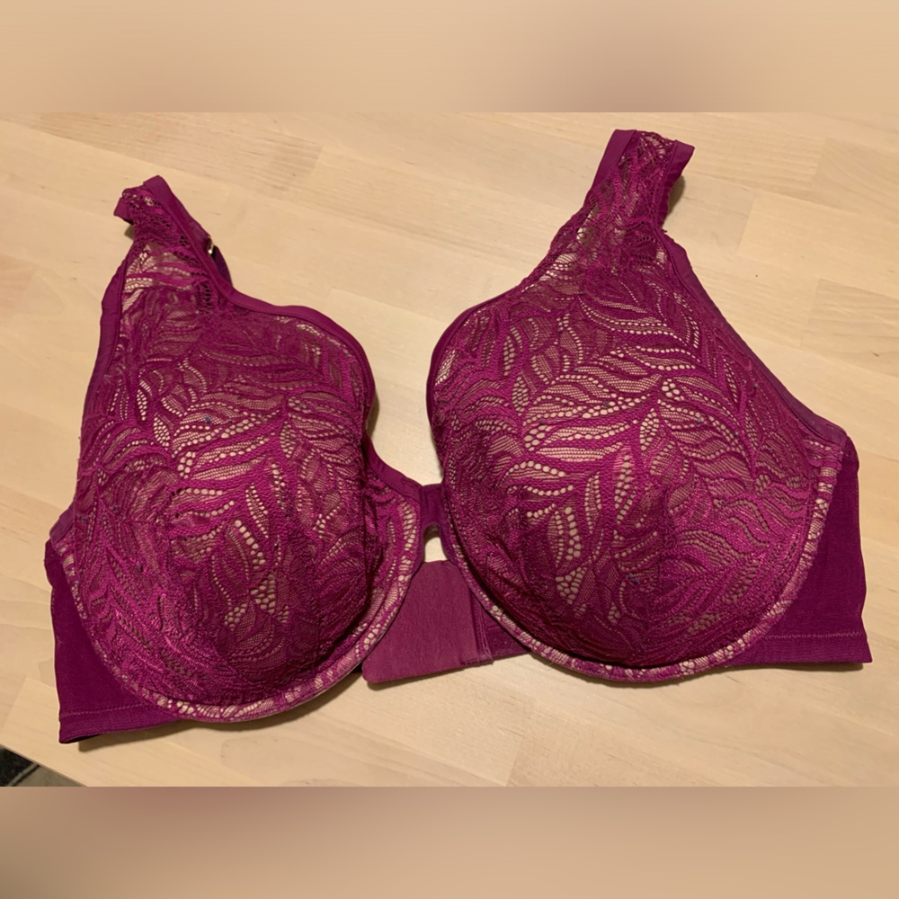 Third Love brand All Day Lace Uplift Plunge Bra size 40E